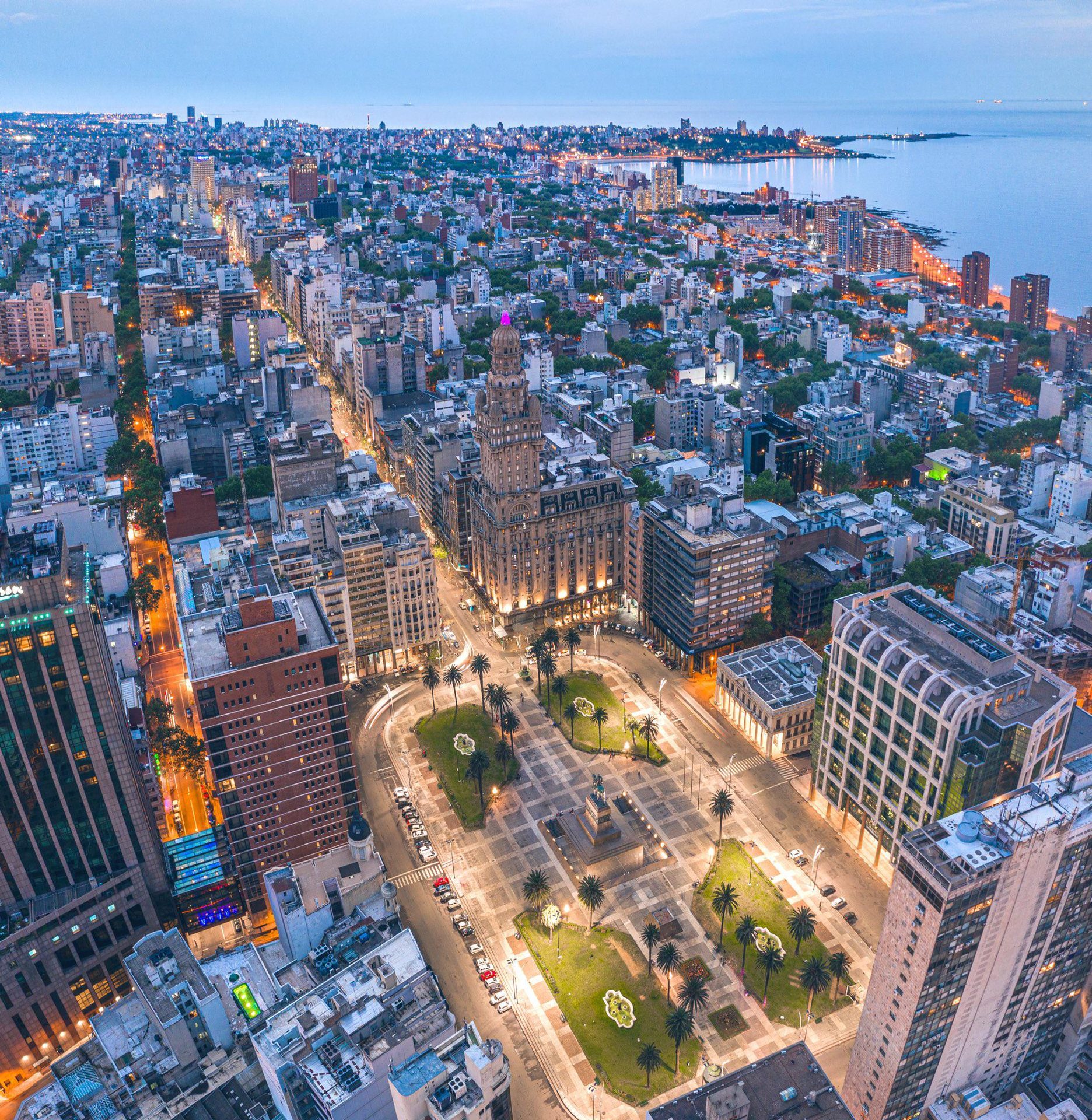 Montevideo en 2 días: ciudad vieja y rambla